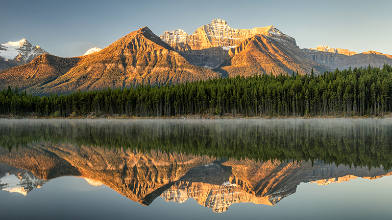 Still lake and mountains